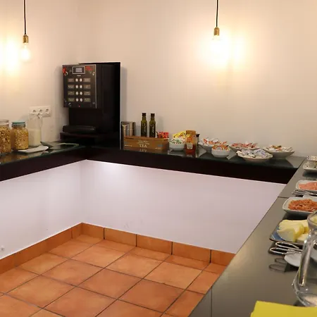 Pazos Alba Otel 2*